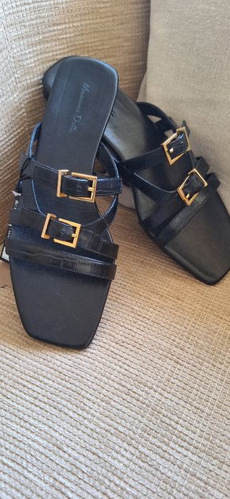 Sandálias pretas Massimo Dutti 39