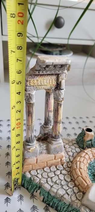 Akwarium , ozdoba ceramiczna,rzymskie riuny , stary organizer palacza