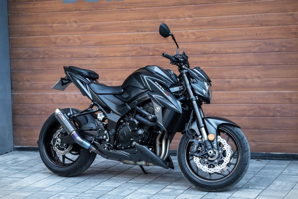 Suzuki