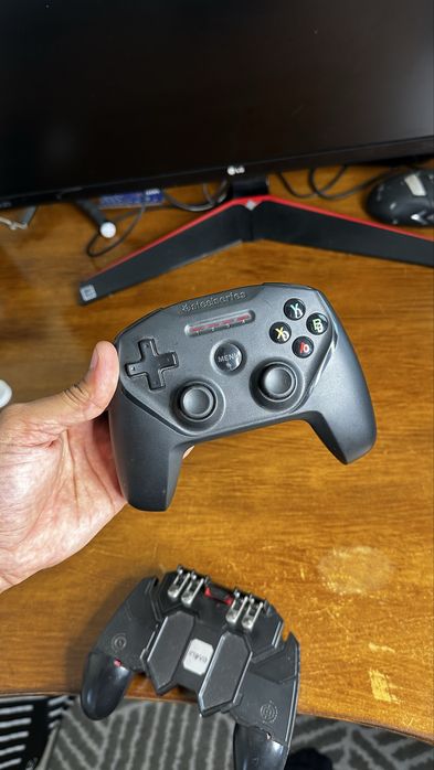 Comando bluetooth para PC e telemovel