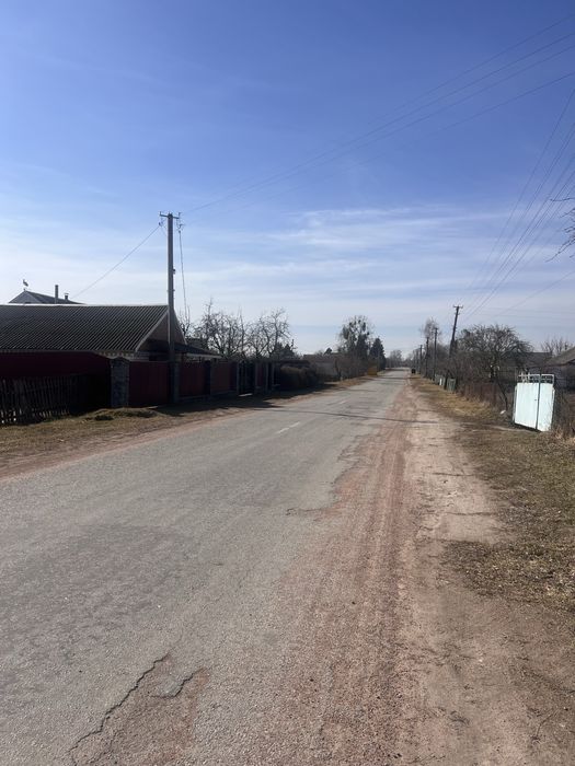 Земельна ділянка в с. Дубовець з призначенням під будівництво