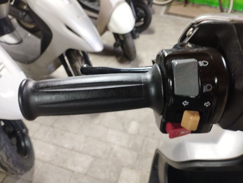 Скутер мопед Yamaha jog sa 36 без пробега по Украине с контейнера
