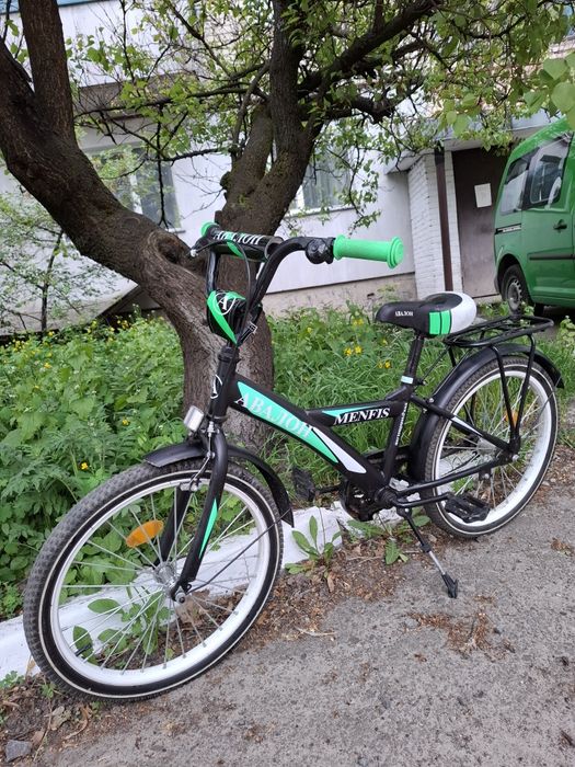 Дитячий велосипед  АВАЛОН Menfis