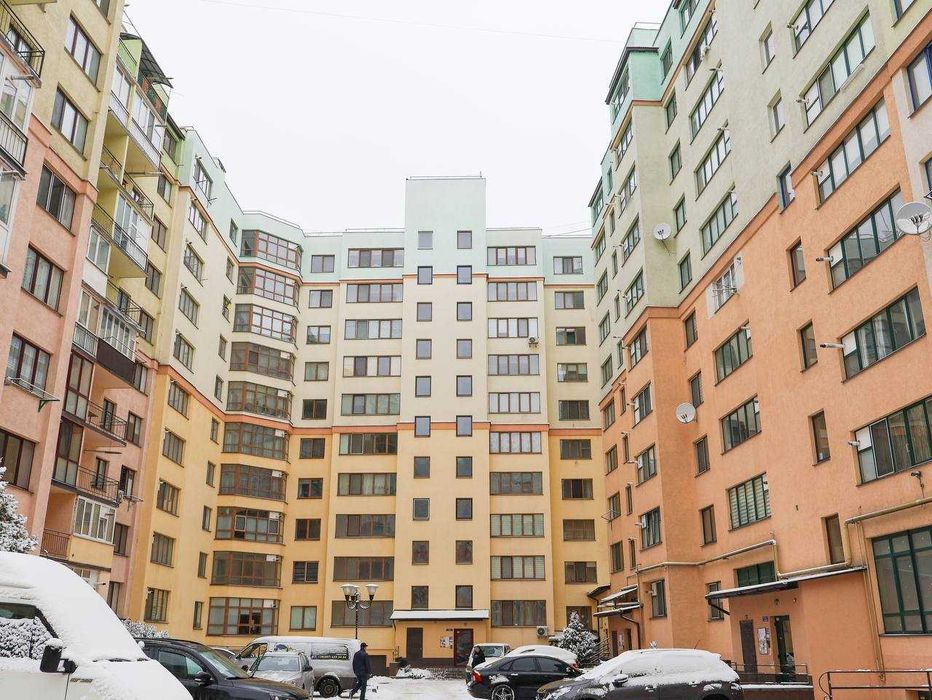 2-кімнатна з ремонтом та меблями, 7 хв до Центру!