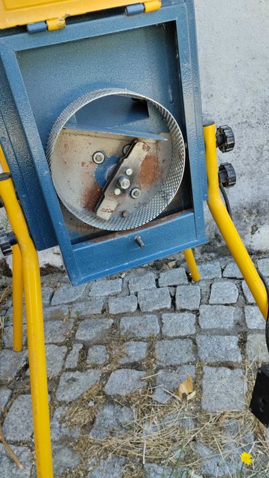 Moinho elétrico Novital