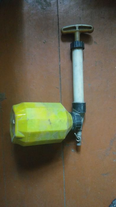 Опрыскиватель помповый СССР.