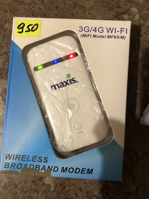 Безпровідне віфі і блюс наушникі сенсорні