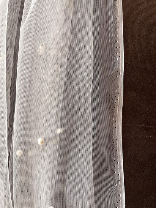 Весільна фата з перлинками