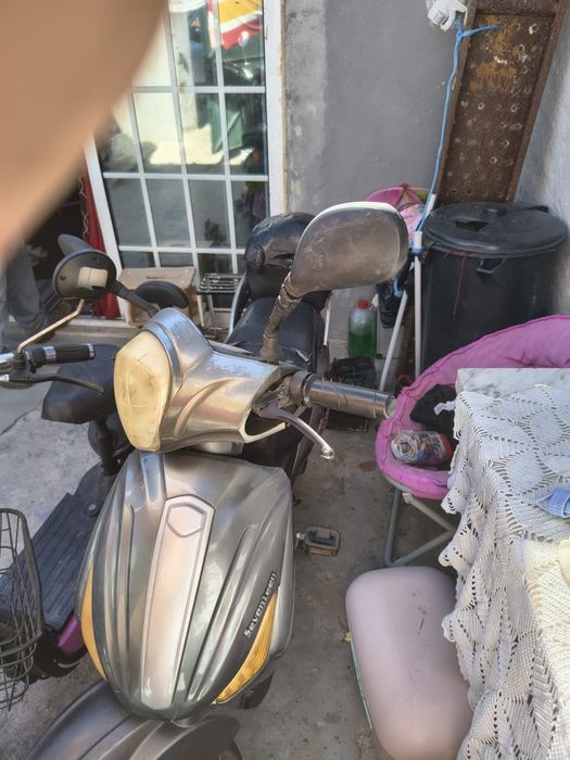 Scooters elétricas  para desocupar urgente!