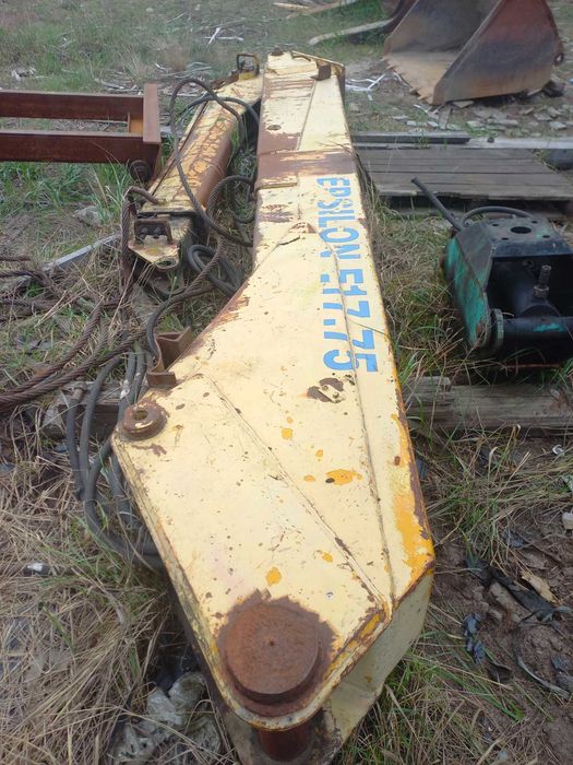 Кран маніпулятор для лісу Epsilon Е 17. 7.