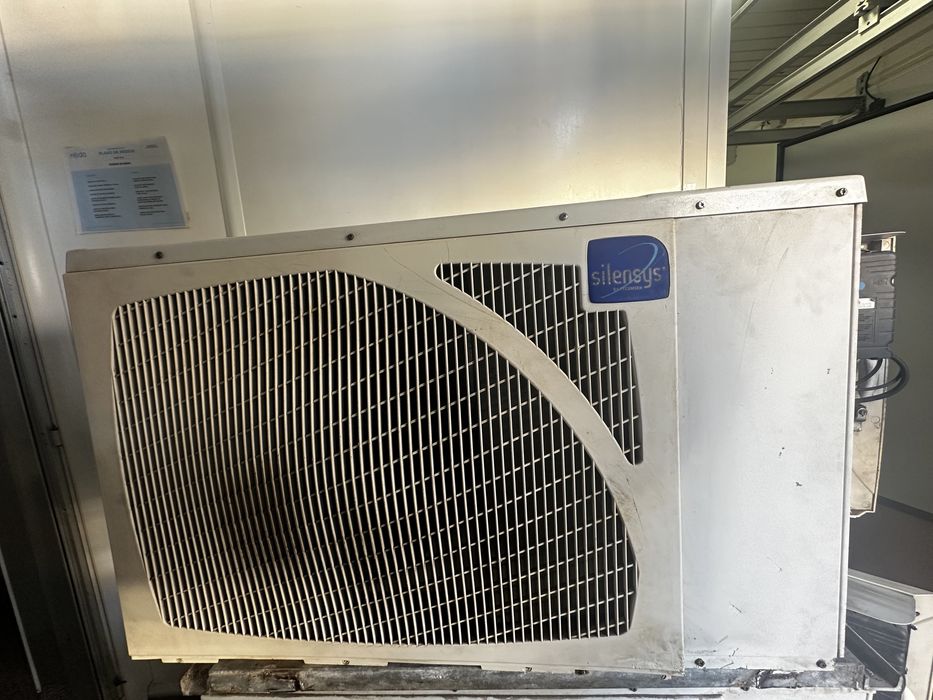 Duas unidades de grupo de Frio