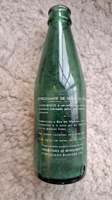 Garrafa antiga de refrigerante