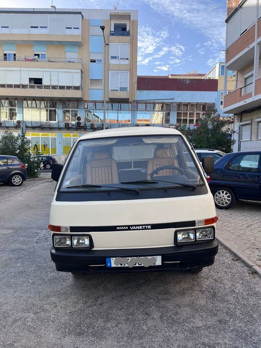 Nissan Vanette  *RESTAURADA*