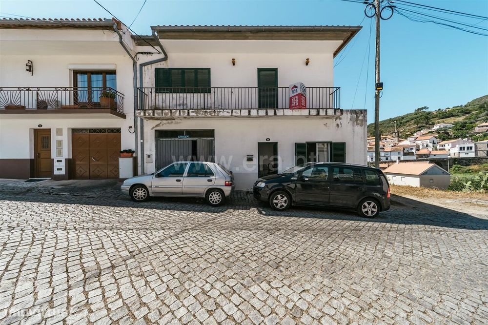 Moradia T3 / Fundão, Alpedrinha