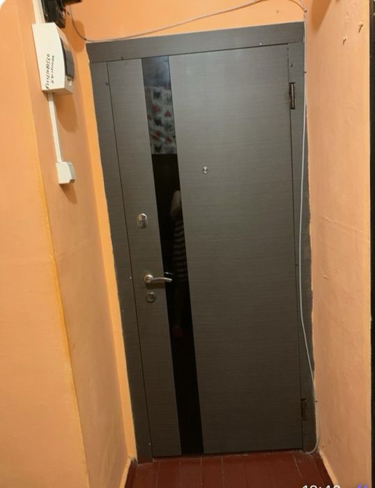 Продам 1 кімнату Польова