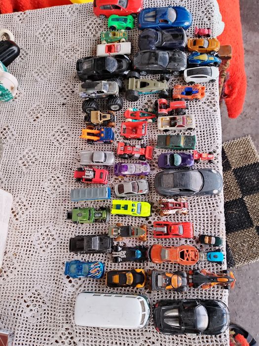 Машинки  Hotwils