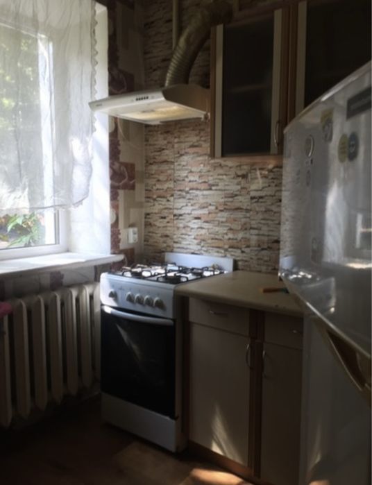 Здаю 1 к.кв  центр