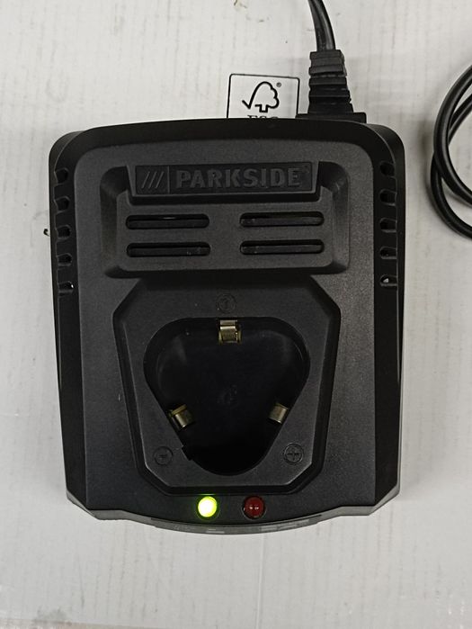 Carregador e bateria 12V Parkside Versão antiga