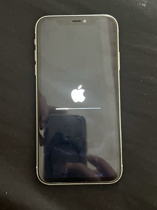 Iphone 11 64 гб акб 100