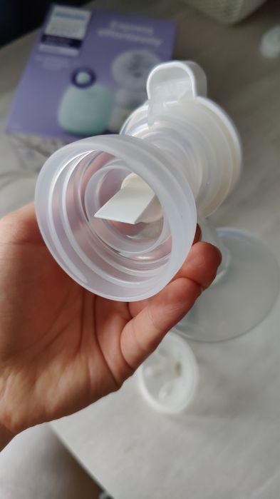 Електричний молоковідсмоктувач Philips Avent