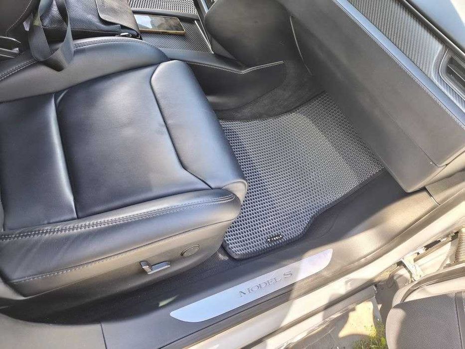 Універсальні EVA коврики для Tesla Model 3 S Y BMW 1 3 5 X1 X3 X5 +Лого