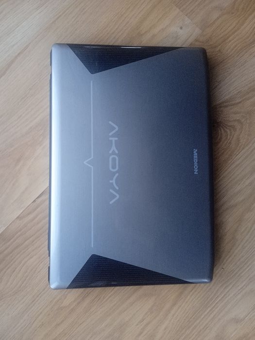 Laptop Medion akoya E6214