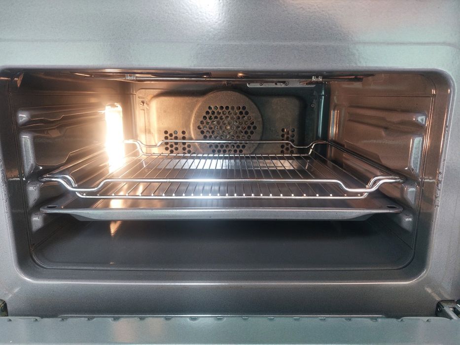 Духовка мікрохвильовка 2в1 духова шафа з мікрохвильовою Siemens HB84K750