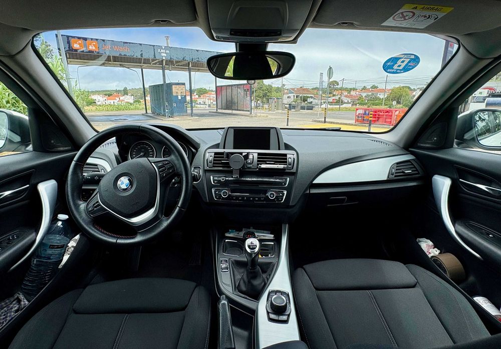 BMW Série 1 20D 2.0 Sport Line. Um único proprietário. Excelente estado