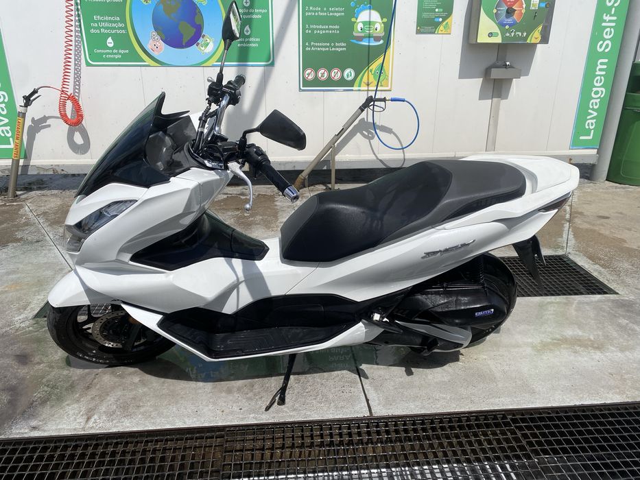 Honda PCX ano 2021