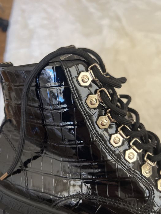 Buty marki No name kupione we Francji