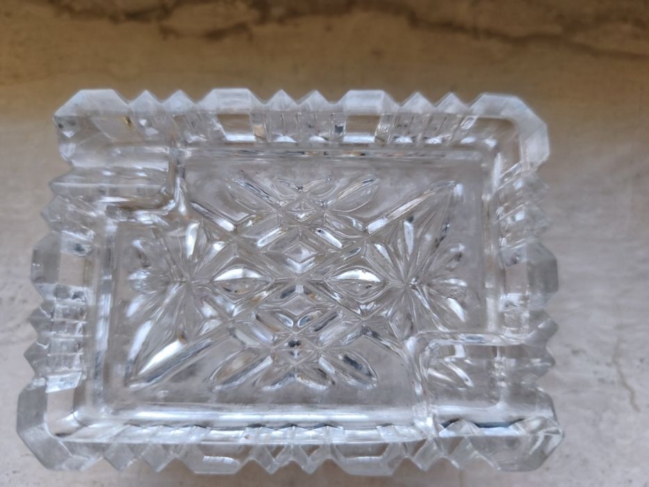 Kryształowa popielniczka PRL