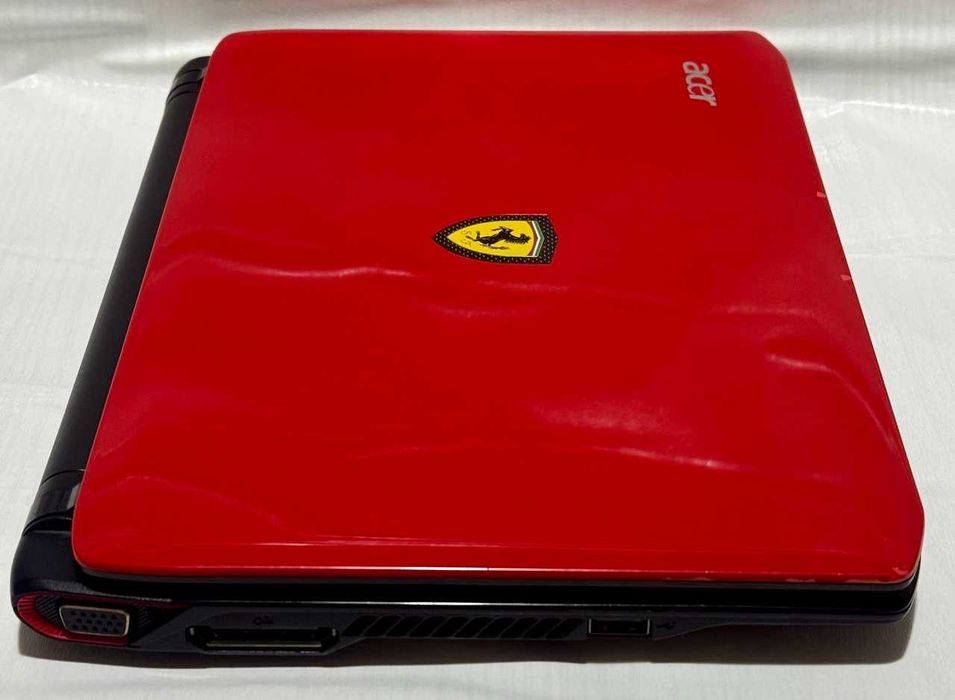 Нетбук Acer Ferrari One 200