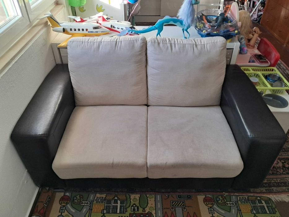 Sofa dois lugares