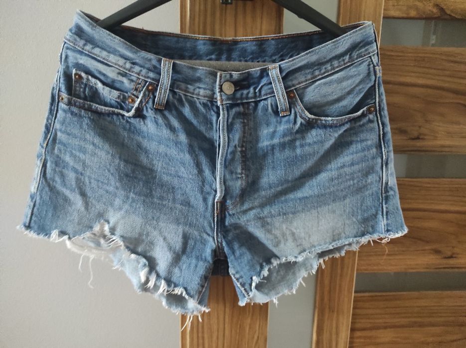 Levis 501 шорти w29