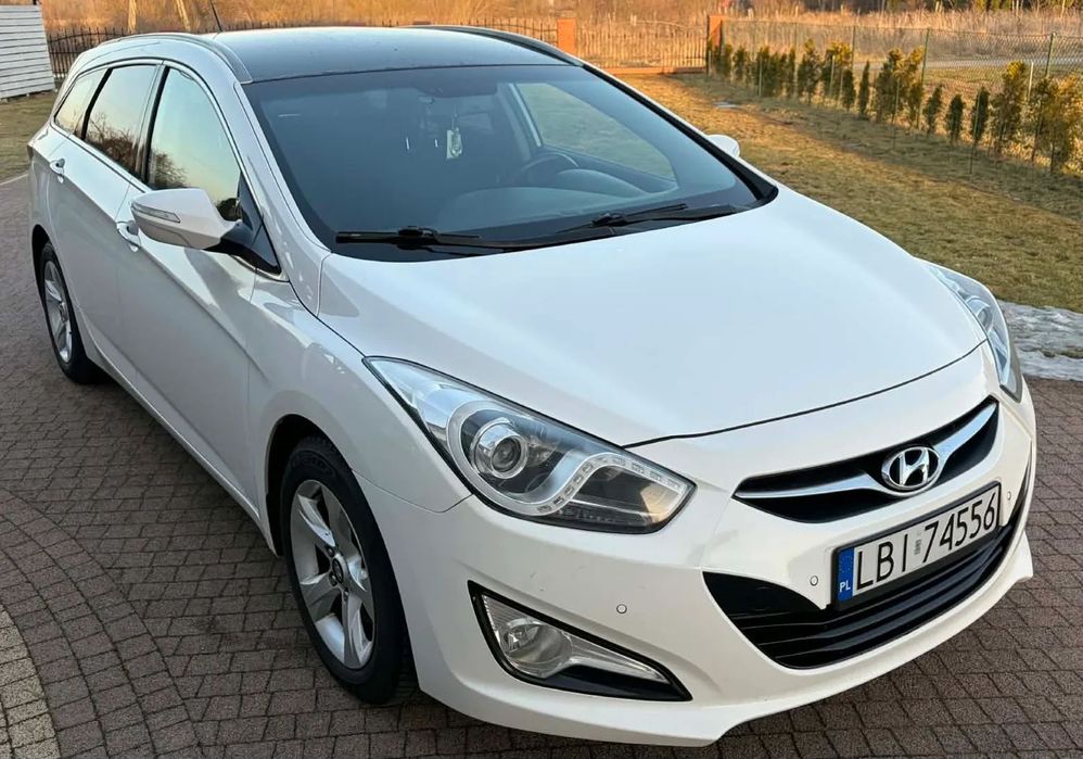 Hyundai i40 Pełna Książka serwisowa, Ogrzewane fotele, Kamera cofania