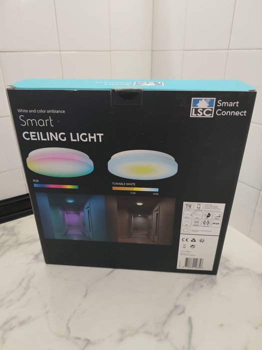 LED inteligente redondo da marca LSC Smart Connect