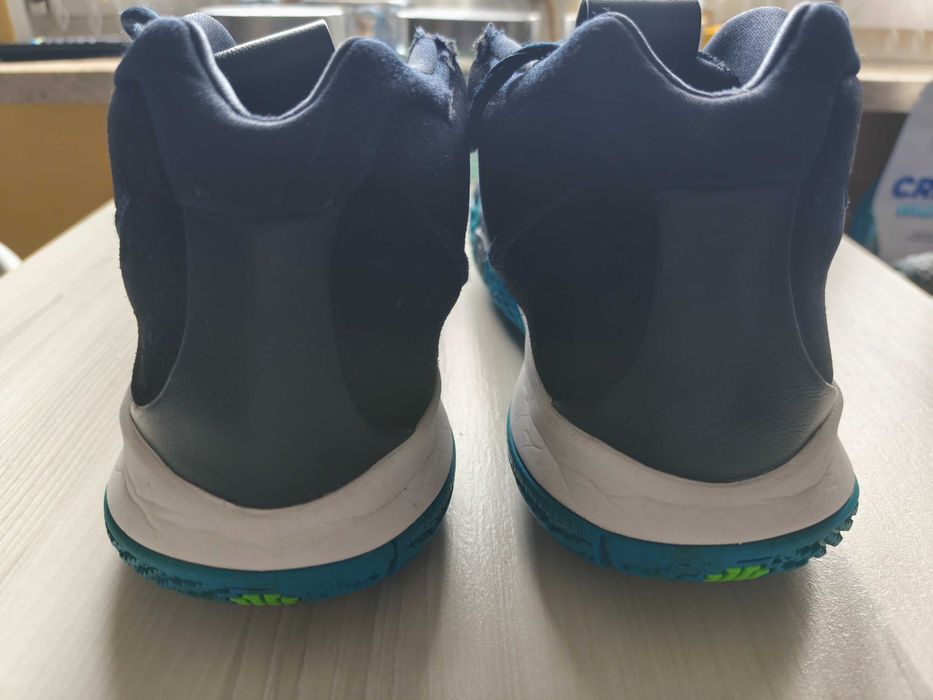 Nike Kyrie 4 Obsidian rozm. 45 (29 cm wkladka)