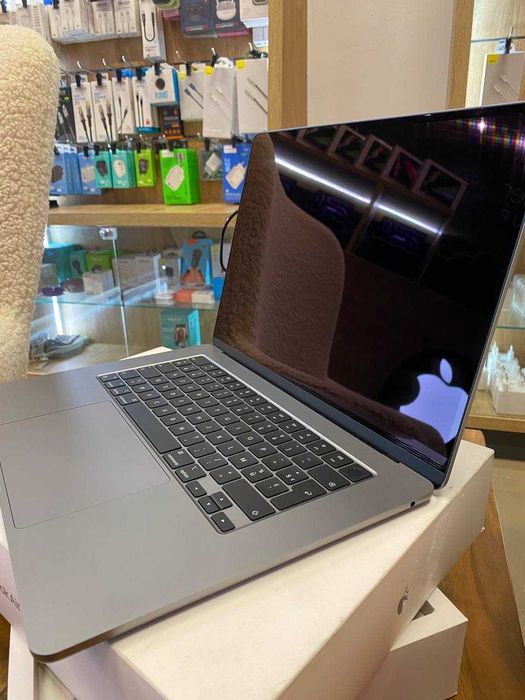 Ноутбук Apple MacBook Air 15“ M3 16/512GB Space Gray (MXD13) 2024