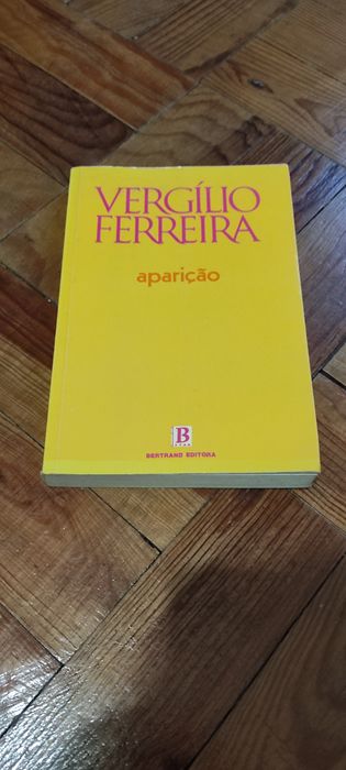 Livro Português Aparição