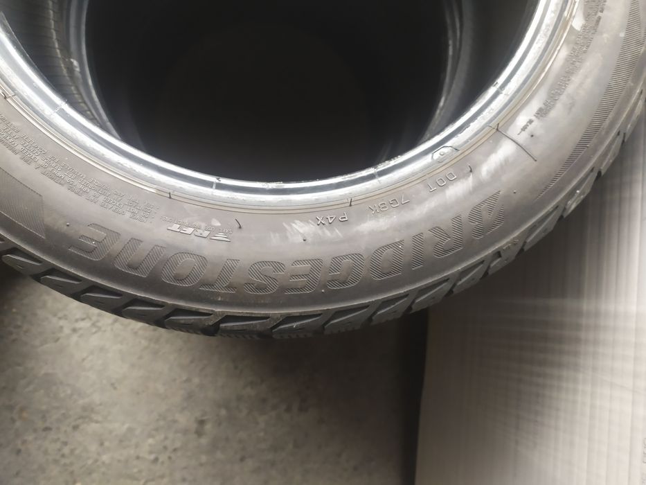 Резина 205 55 r16  Bridgestone колеса шини