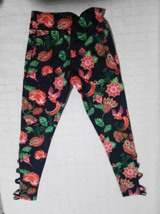 Calças Padrão Floral USA Pro 38