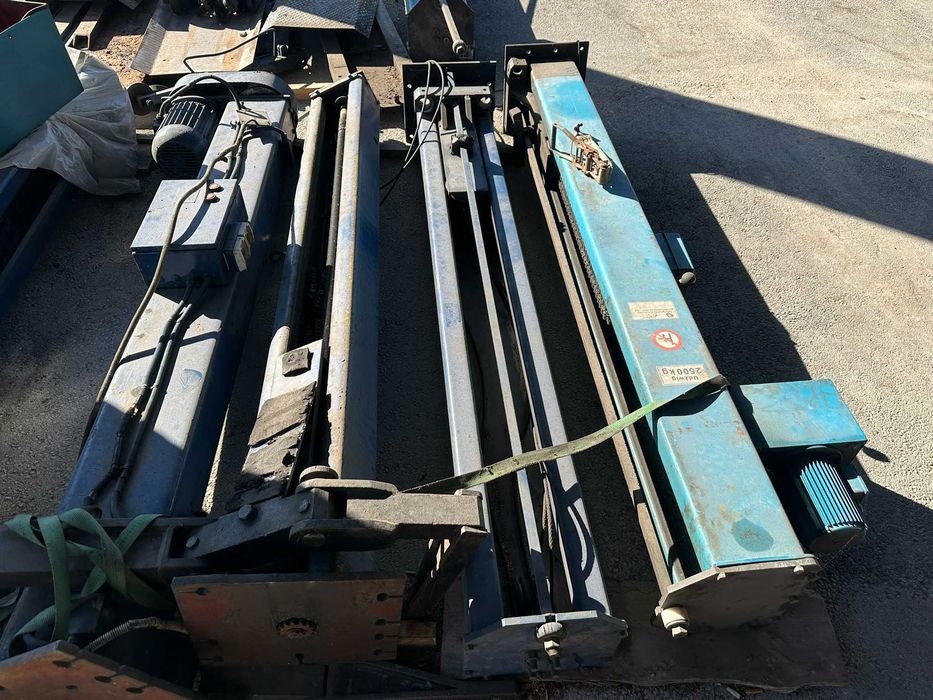 Podnośnik hydrauliczny dwukolumnowy GABIGA DHD 2,5t