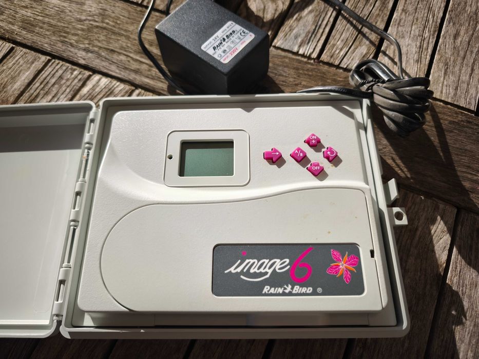 Rain Bird Image 6 – Controlador de Rega Usado em Perfeito Estado!