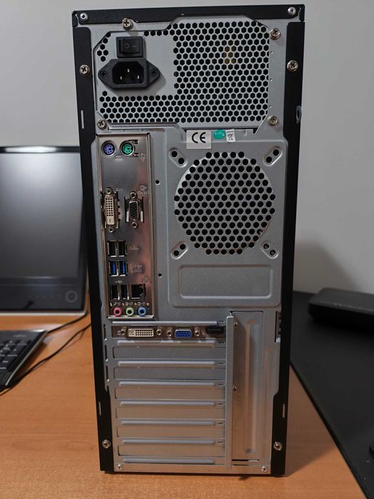 Computador OEM ( CPU i7 - 16GB - 240GB - Grafica NVidia )