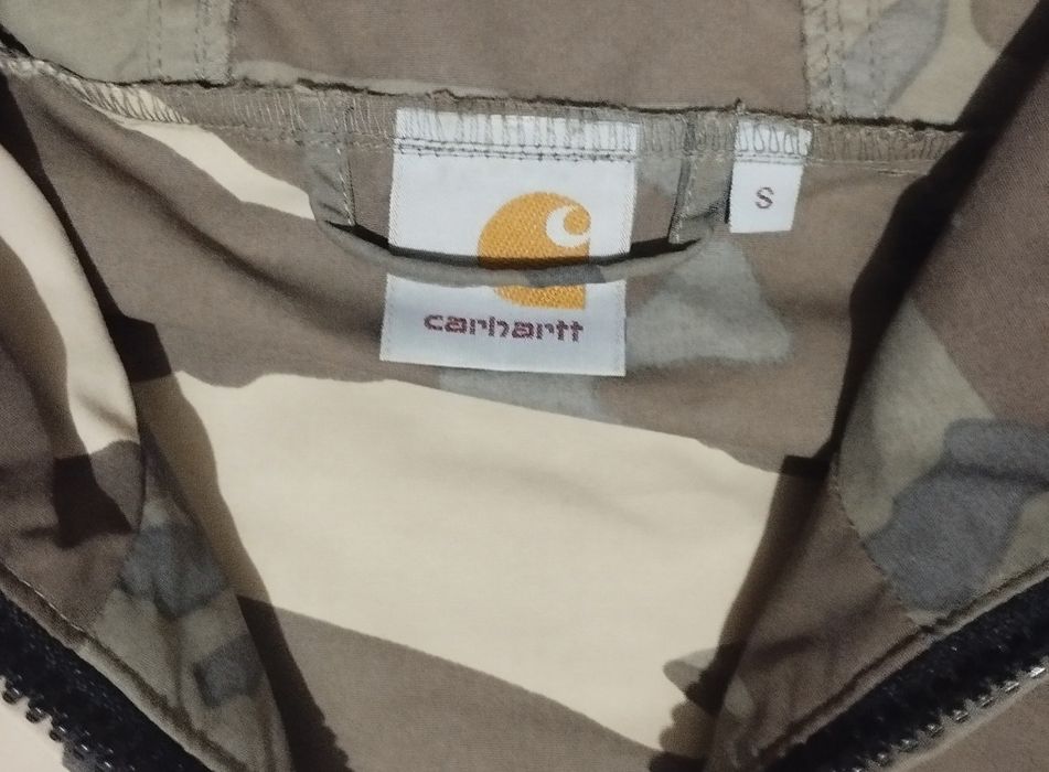 Casaco corta vento Carhartt camuflado S