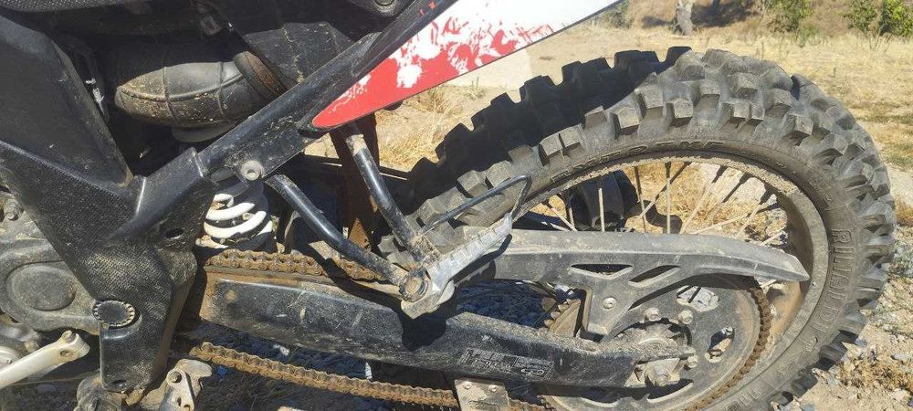 Aprilia RX 125 - Como nova, só 5300 km!