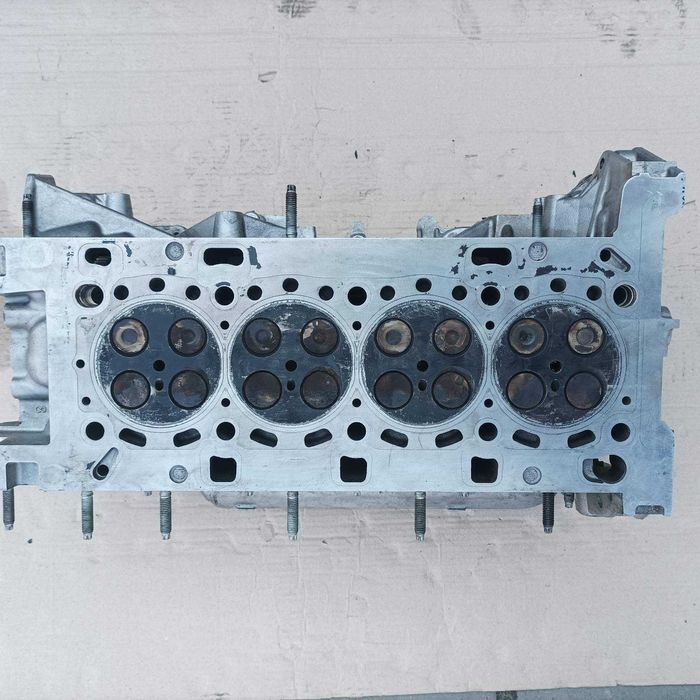 Головка блока Nissan Qashqai 1.6 dci Renault Scenic 1.6 dci Laguna ГБЦ