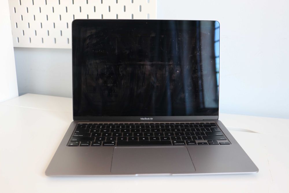 Macbook Air M1 256 GB