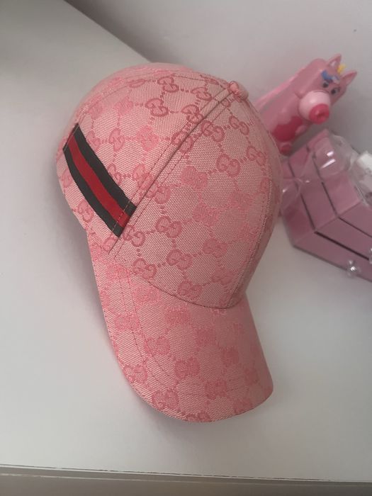 Chapeu gucci rosa