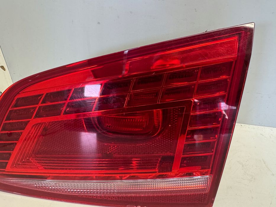 vw passat b7 kombi lampa prawy tył w klapę led